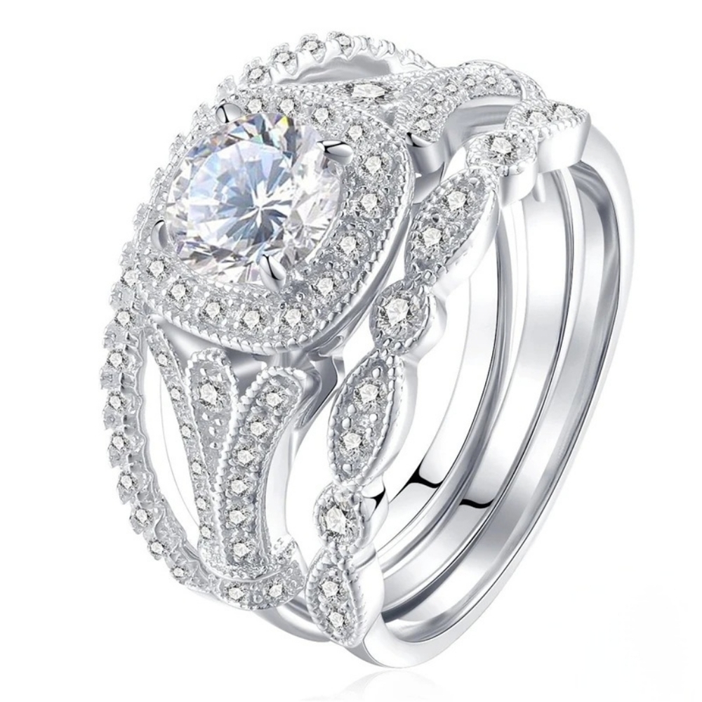 Exquisite Set of 3 Diamond Rings - Picture 2 of 4